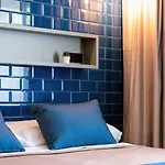 Nest Style Hotel Valence