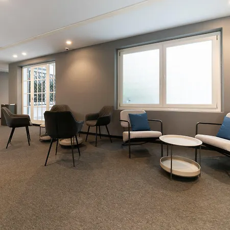 Nest Style Hotel