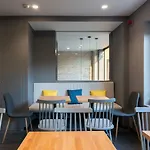 Nest Style 3* Valence
